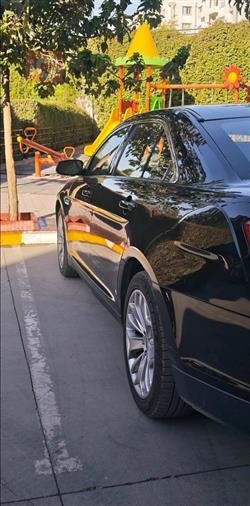 Ford Taurus